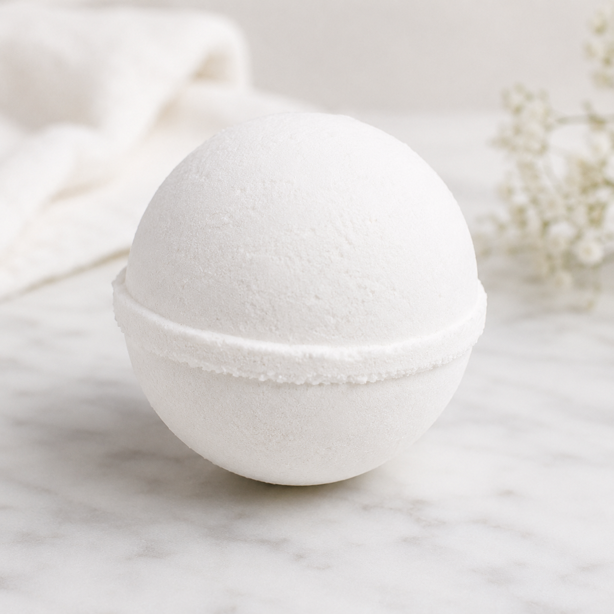 Strawberry Bath Bomb (1.6oz)
